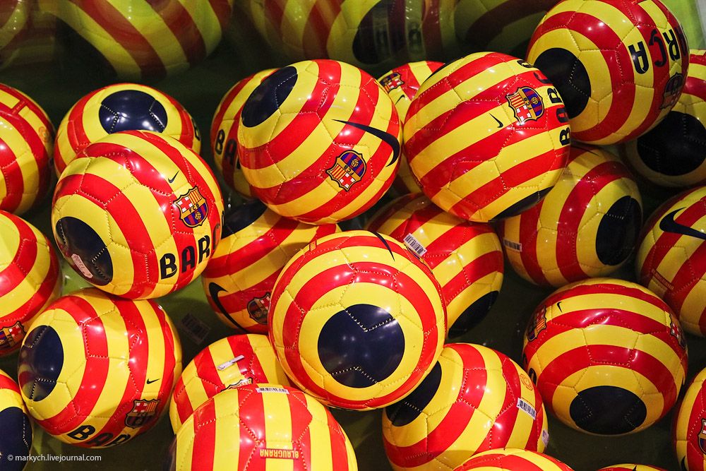 BarcavsAjax13 Большой футбол в Барселоне