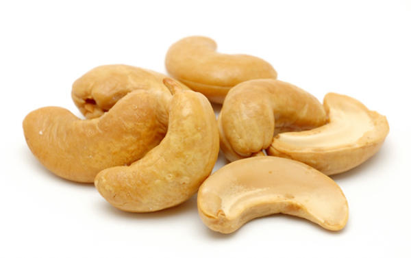 nuts02     