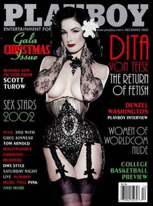 Все рождественские выпуски журналов Playboy (52 фото)