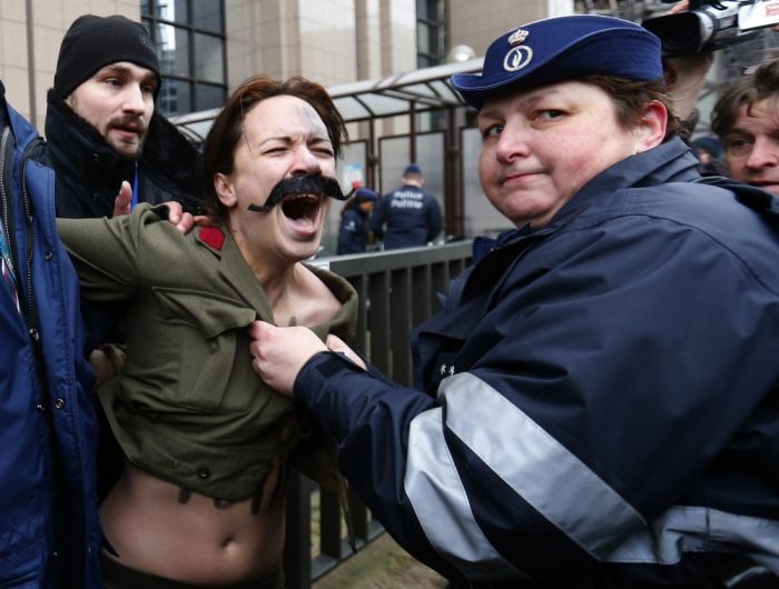  FEMEN    (16 )