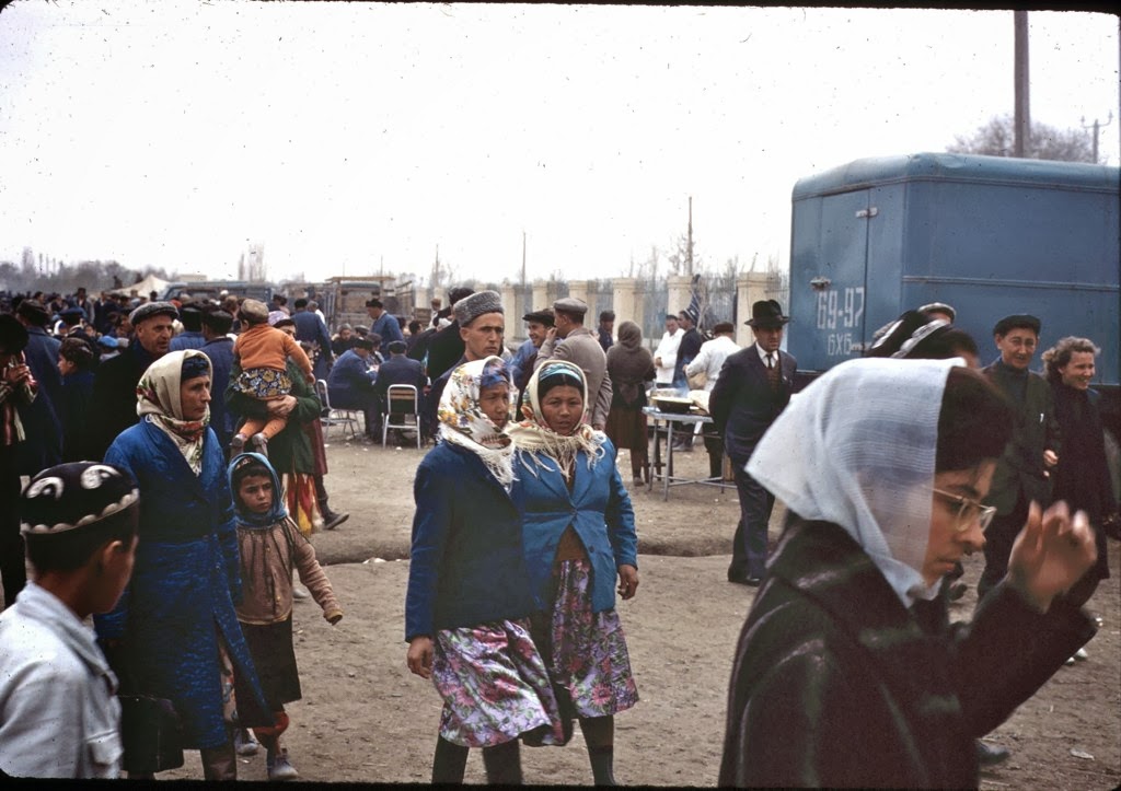 Uzbekistan01    1966 