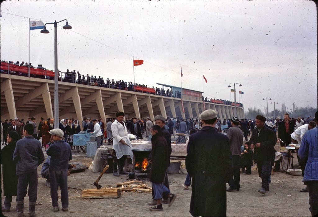 Uzbekistan04    1966 