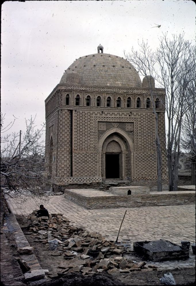 Uzbekistan16    1966 