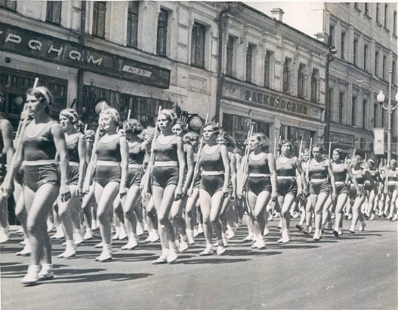 sovietgymnasts05 , ,  1930 