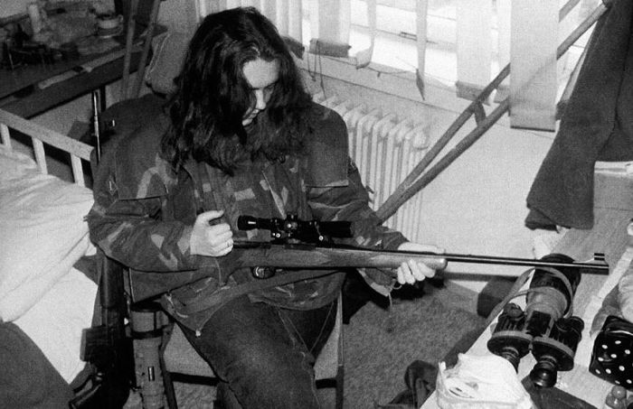   . 1992 - 1995  (15  + )