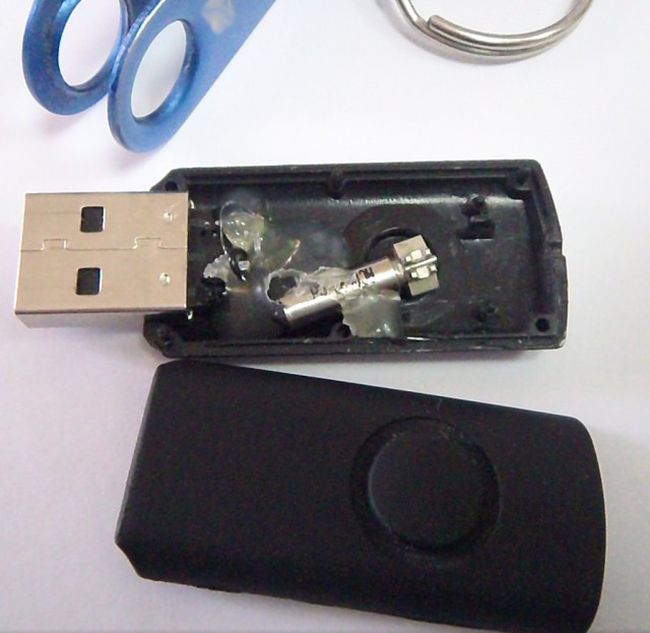      USB- (3 )