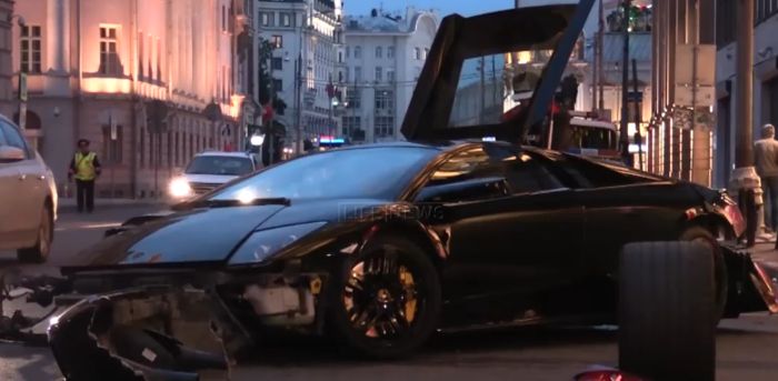 Lamborghini      (9 )
