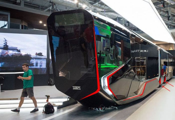 Планы на массовое производство городского трамвая будущего R1 (26 фото)