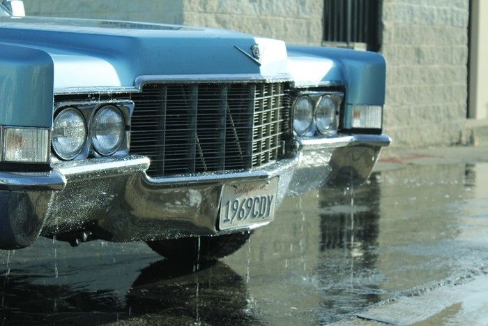 Бассейн из старого Cadillac (20 фото)