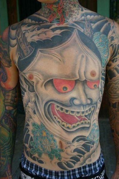 Потрясающие татуировки (66 фото)