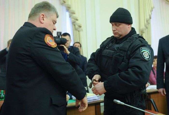 В Украине задержан Сергей Бочковский, начальник Государственной службы по чрезвычайным ситуациям (2 фото + видео)
