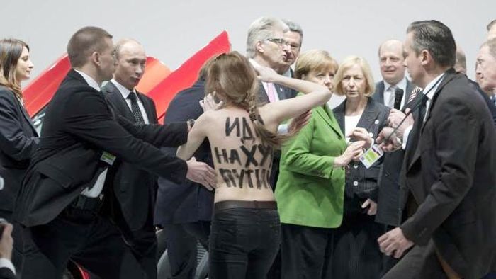     Femen   (15  + )