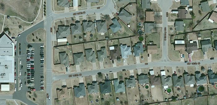 Последствия торнадо в Оклахоме в стиле "до и после" (34 фото)