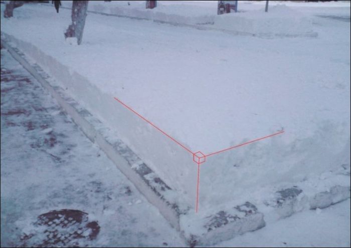 Оригинальное зимнее украшение воинских частей и городских улиц (15 фото)